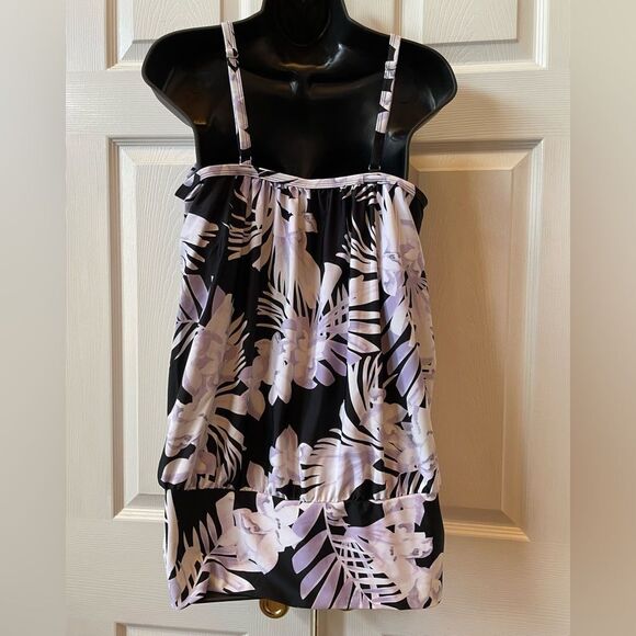 Floral Black, White and Lavender Tankini Top EUC size 2XL - Picture 4 of 6
